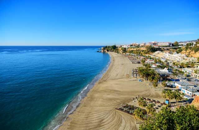 Apartamento A Estrenar En Primera Linea De Playa ตอร์ร็อกซ์ ภายนอก รูปภาพ