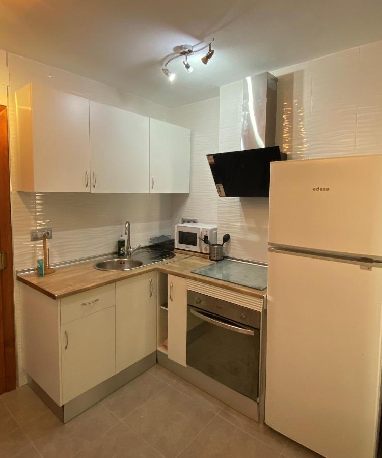 Apartamento A Estrenar En Primera Linea De Playa ตอร์ร็อกซ์ ภายนอก รูปภาพ