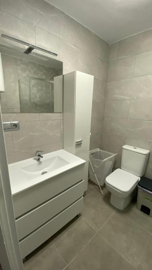 Apartamento A Estrenar En Primera Linea De Playa ตอร์ร็อกซ์ ภายนอก รูปภาพ
